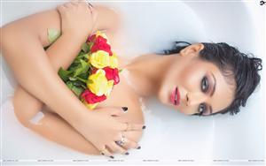 Khushi Mukherjee`s tempting shot in a bathtub